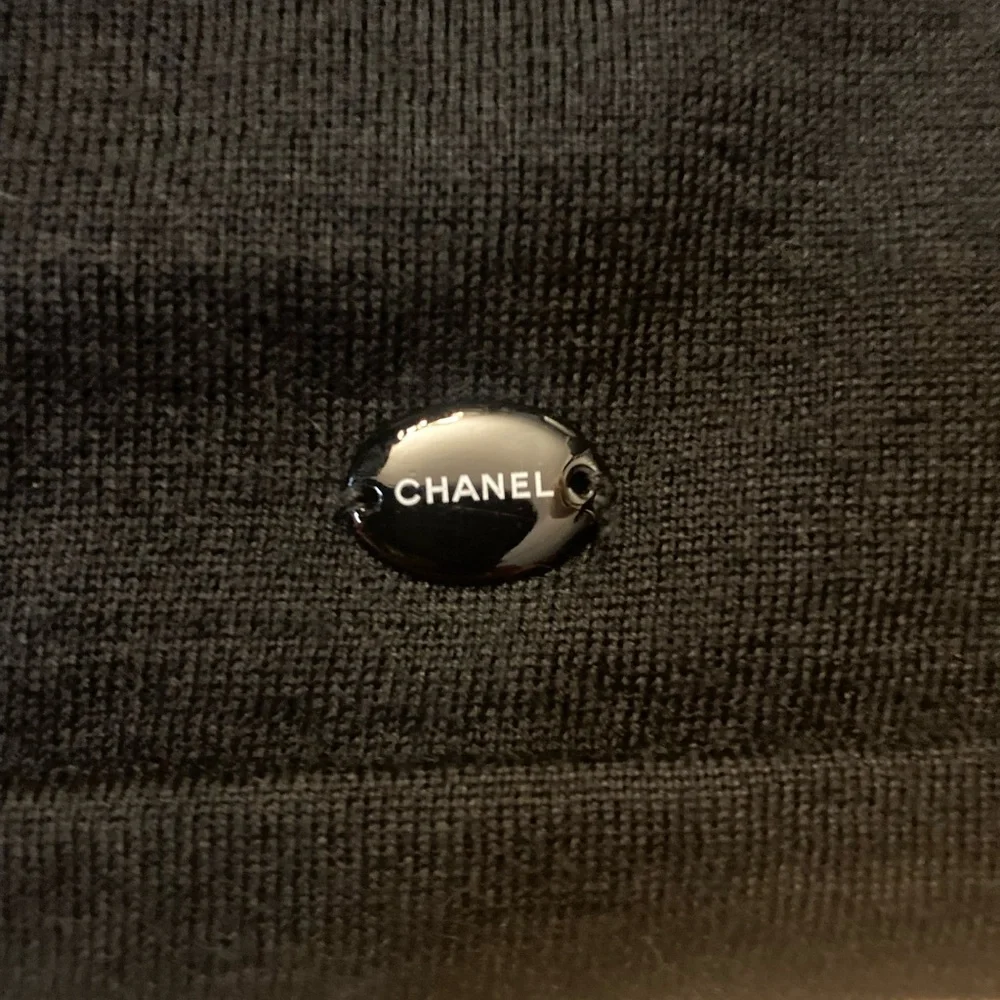 Authentic Chanel Vintage 2006 Cruise Black Cashmere Silk Novelty Ribbon Sweater